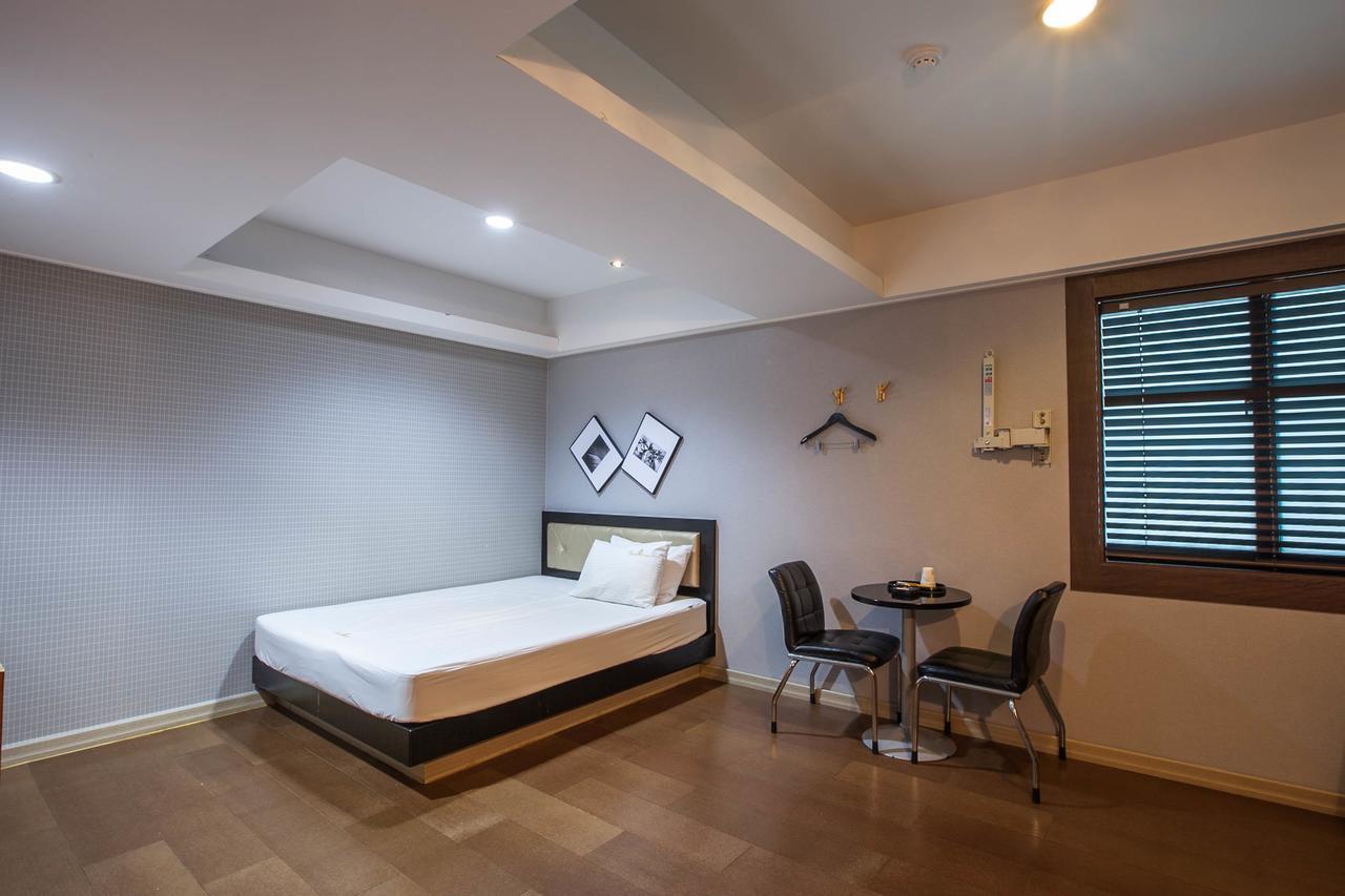 Star Hotel Busan Exteriör bild