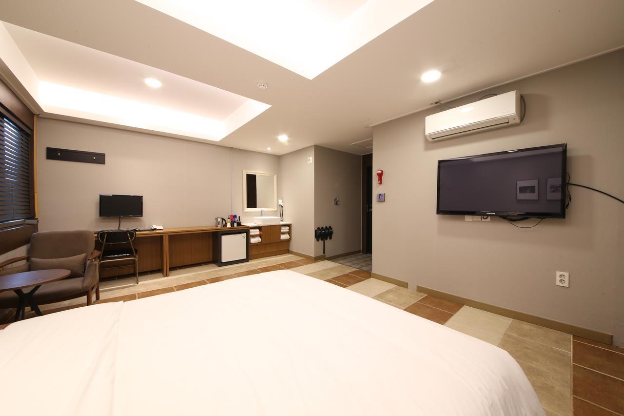 Star Hotel Busan Exteriör bild