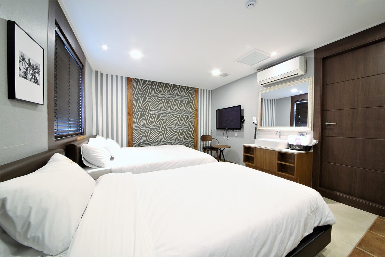 Star Hotel Busan Exteriör bild